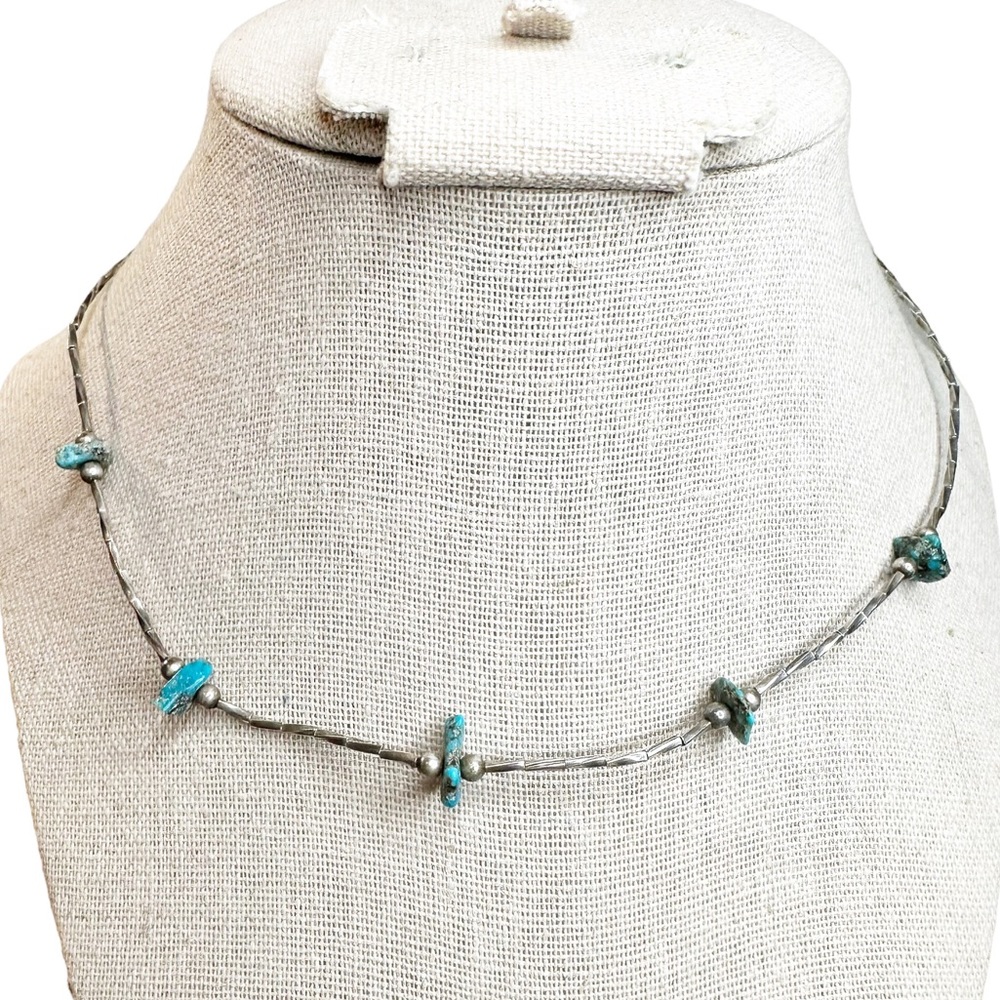 Vintage Native Turquoise Bead Liquid Sterling Silver Necklace 15.5"